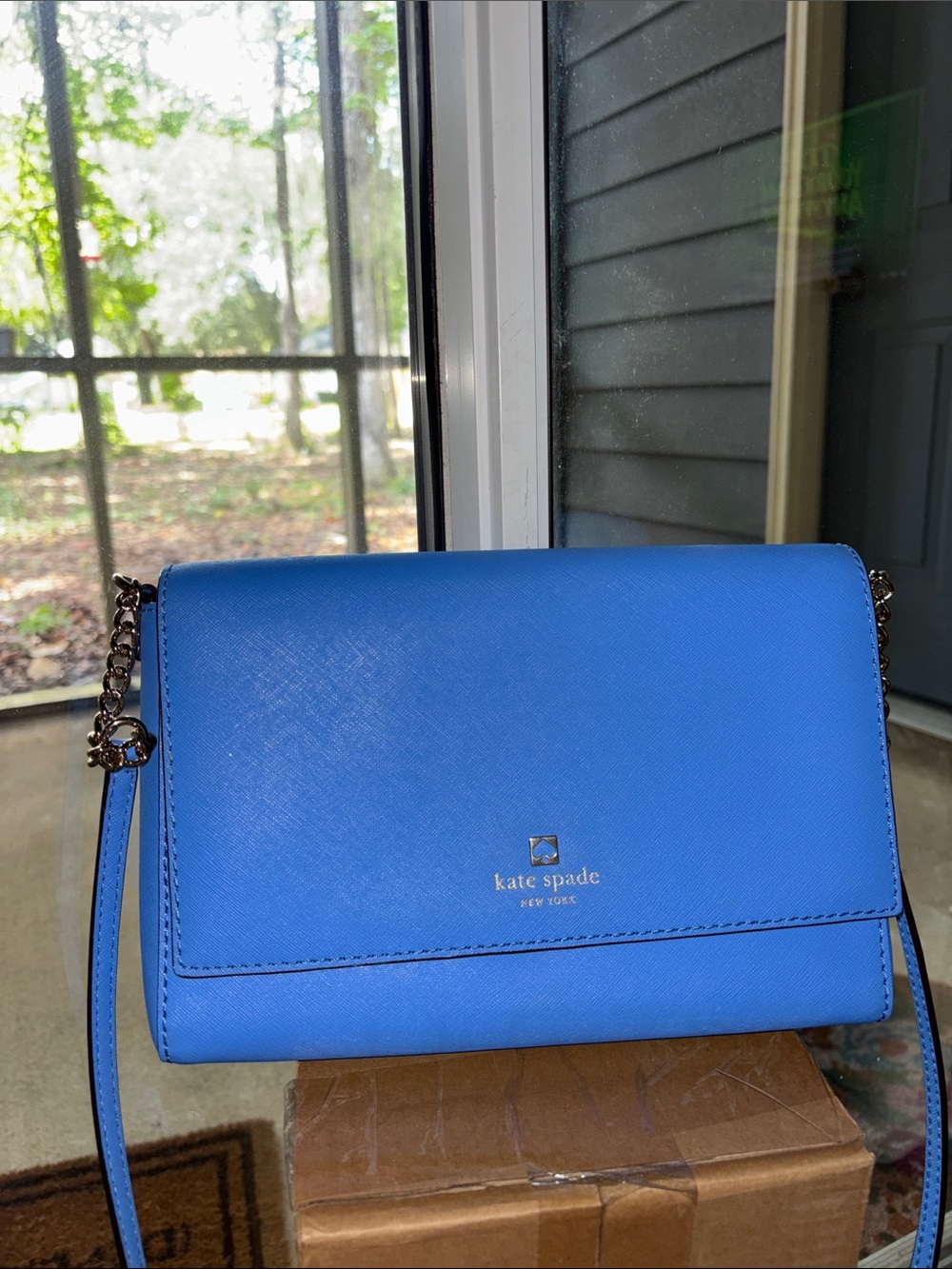 kate spade cobalt blue saffiano leather crossbody bag